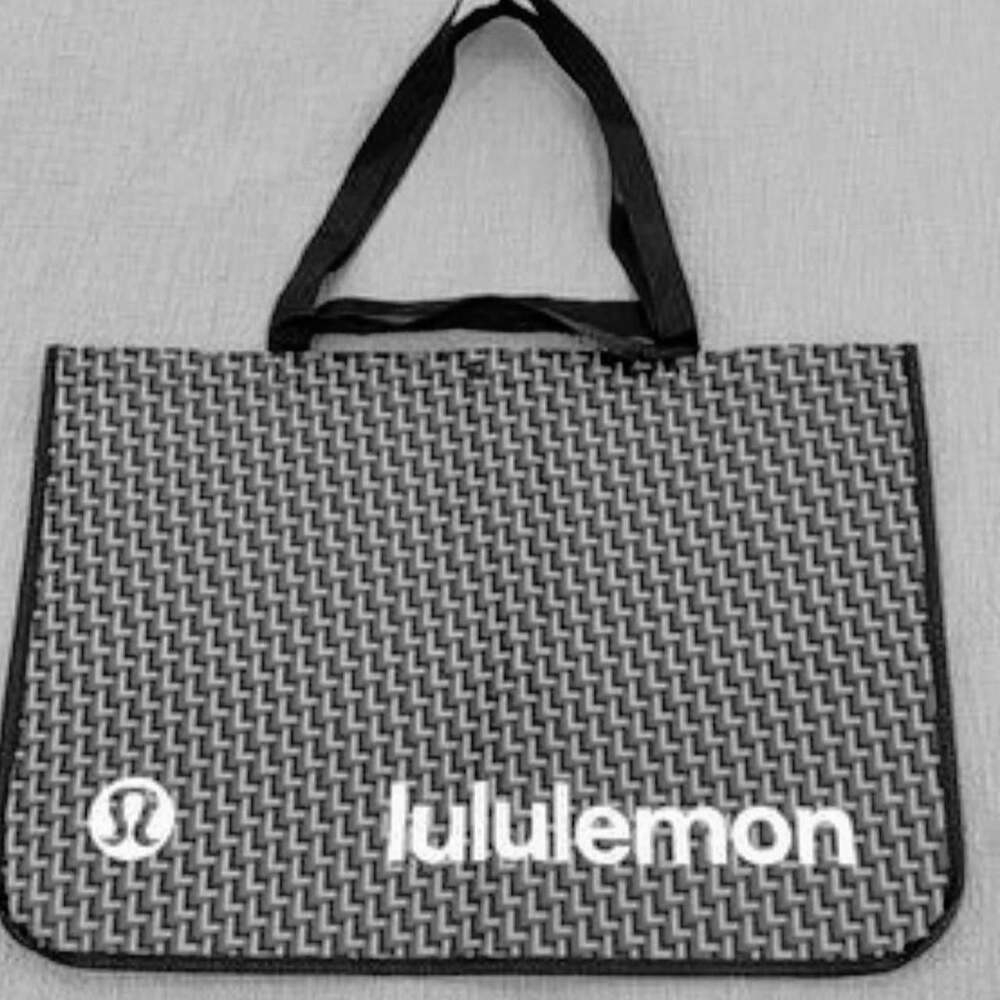 Lululemon Black and Gray Herringbone Pattern Reusable Tote Bag